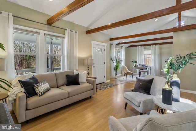 22325 NICHOLSON FARM RD, Dickerson, MD 20842