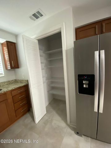 9252 SAN JOSE Boulevard 4002, Jacksonville, FL 32257