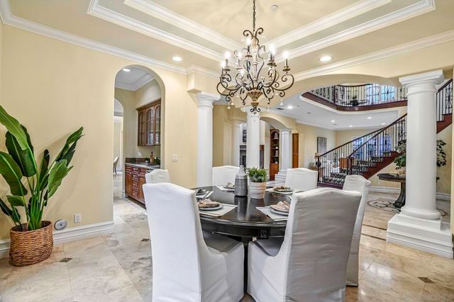 5259 Meadows Del Mar, San Diego, CA 92130