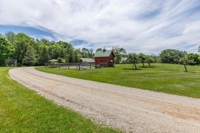 1268 Myers Road, Shaftsbury, VT 05262
