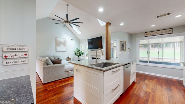 135 Cold Harbor Court, Sharpsburg, GA 30277