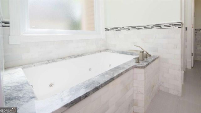 135 Cold Harbor Court, Sharpsburg, GA 30277