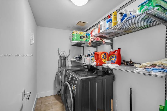 151 Crandon Blvd 802, Key Biscayne, FL 33149