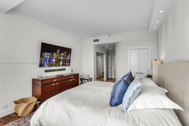 151 Crandon Blvd 802, Key Biscayne, FL 33149