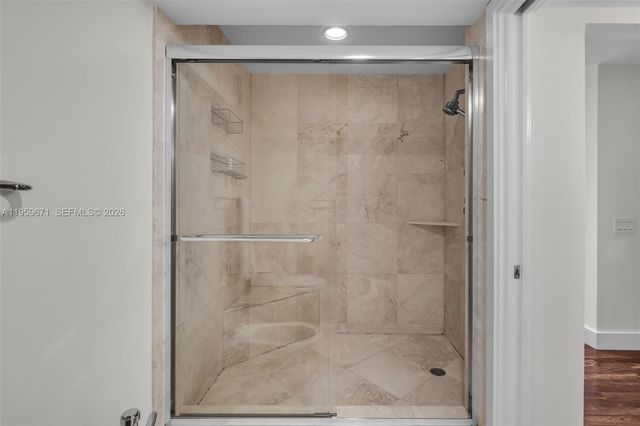 151 Crandon Blvd 802, Key Biscayne, FL 33149