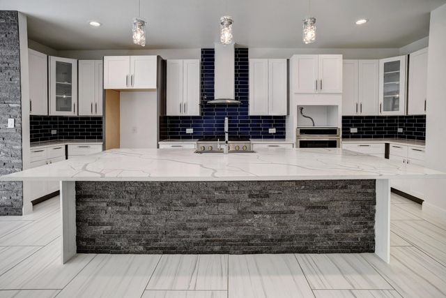 316 Tall Forest DR, Bastrop, TX 78602