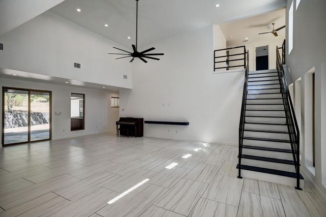 316 Tall Forest DR, Bastrop, TX 78602