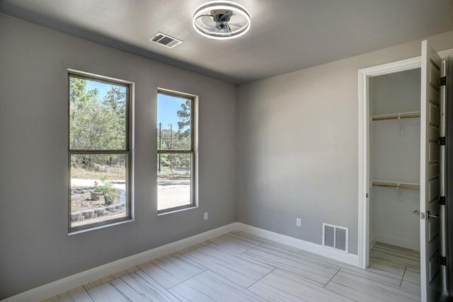 316 Tall Forest DR, Bastrop, TX 78602