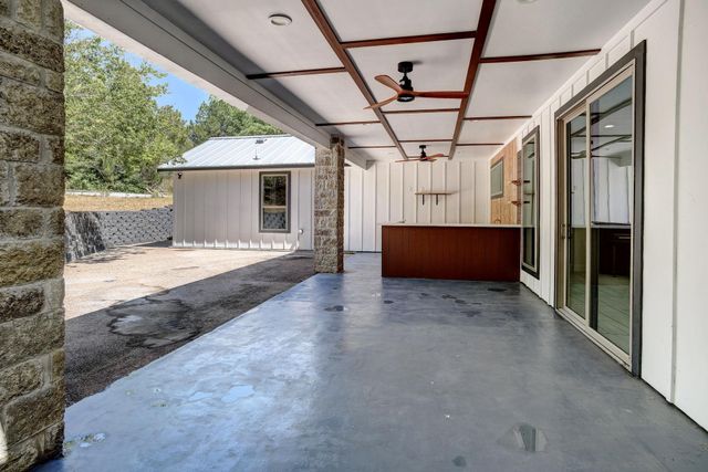 316 Tall Forest DR, Bastrop, TX 78602
