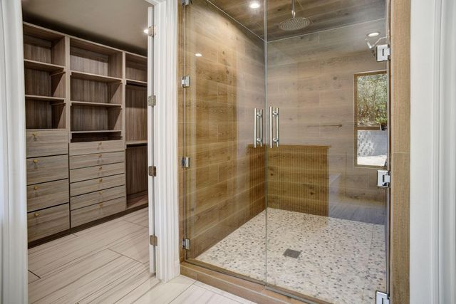 316 Tall Forest DR, Bastrop, TX 78602