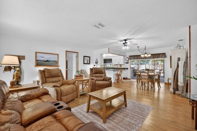 1769 SE Madison Street, Stuart, FL 34997