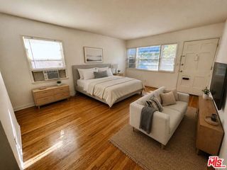 814 19th Street E, Santa Monica, CA 90403