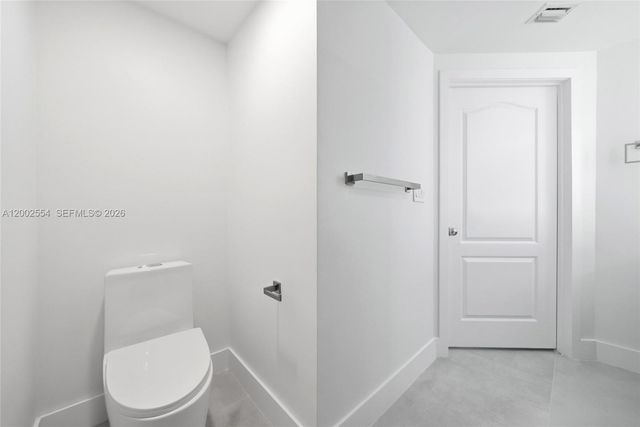 110 N Federal Hwy 1401, Fort Lauderdale, FL 33301