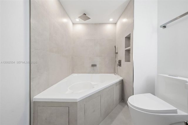 110 N Federal Hwy 1401, Fort Lauderdale, FL 33301