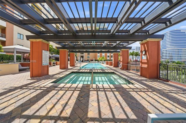 110 N Federal Hwy 1401, Fort Lauderdale, FL 33301