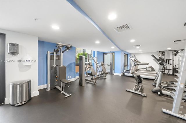 110 N Federal Hwy 1401, Fort Lauderdale, FL 33301