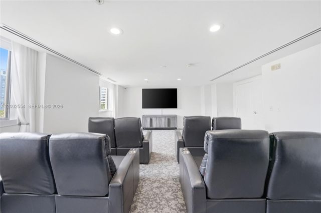 110 N Federal Hwy 1401, Fort Lauderdale, FL 33301