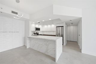 110 N Federal Hwy 1401, Fort Lauderdale, FL 33301