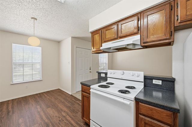 504 Kings Way Drive D, Mansfield, TX 76063