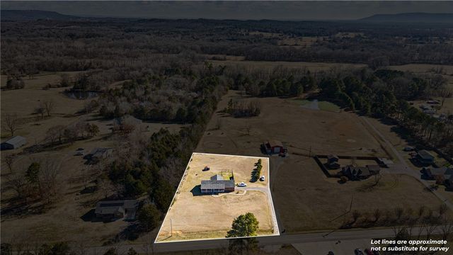 1136 River Road, Pottsville, AR 72858