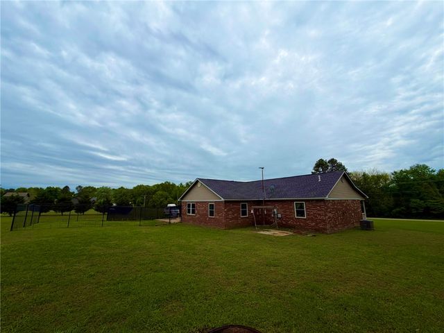 1136 River Road, Pottsville, AR 72858