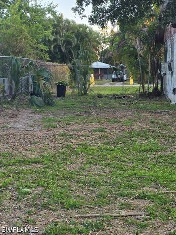 3023 Andrews AVE, Naples, FL 34112