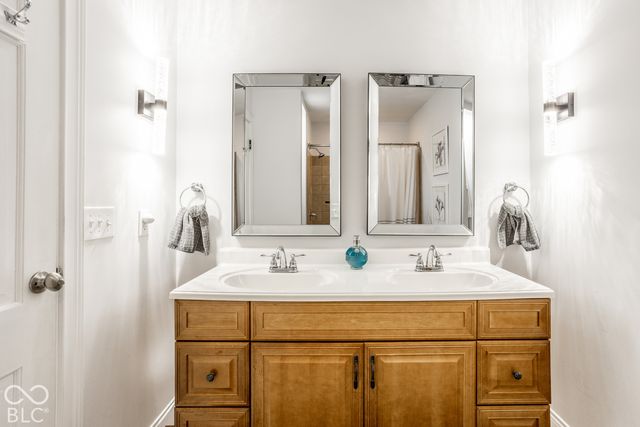 7950 N Whittier Place, Indianapolis, IN 46250