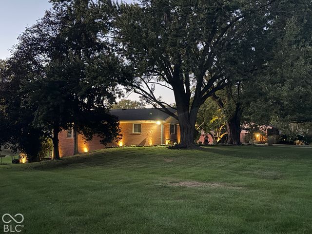 7950 N Whittier Place, Indianapolis, IN 46250
