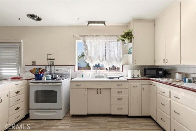 159 159 S Shasta St., Willows, CA 95988