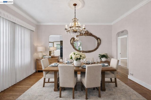 339 Hobart Ave, San Mateo, CA 94402