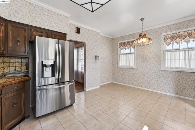 339 Hobart Ave, San Mateo, CA 94402