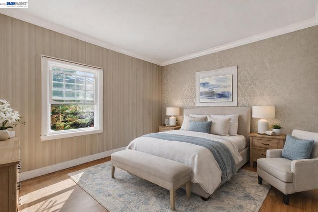 339 Hobart Ave, San Mateo, CA 94402