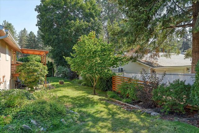 1006 S DICKEY St, Spokane Valley, WA 99212