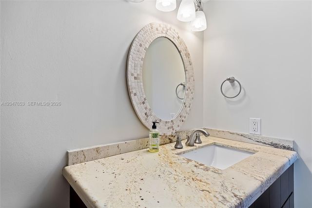 4345 Trevi Ct 202, Lake Worth, FL 33467