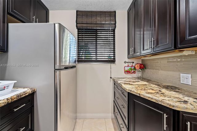 4345 Trevi Ct 202, Lake Worth, FL 33467