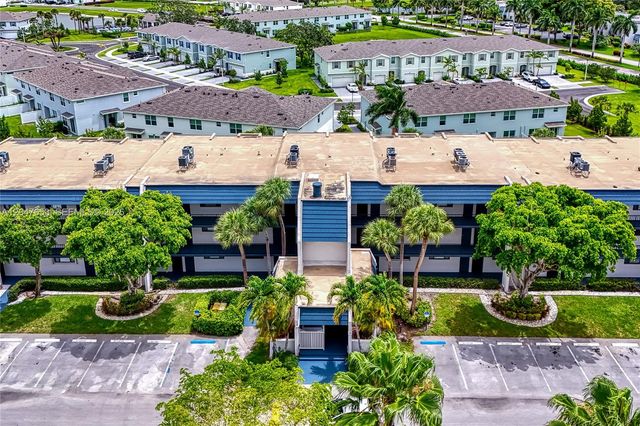 4345 Trevi Ct 202, Lake Worth, FL 33467