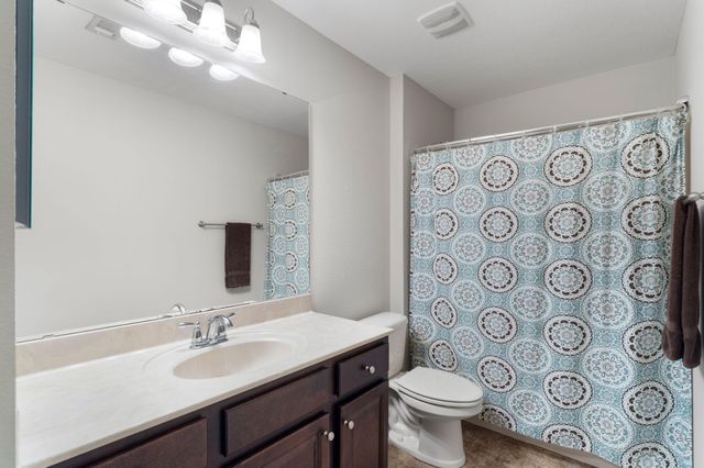 2365 Crescent Road, Navarre, FL 32566