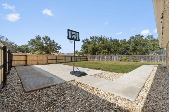 2365 Crescent Road, Navarre, FL 32566