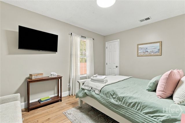 137 Crossover Lane, Savannah, GA 31410