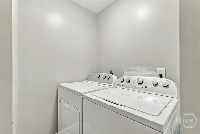 137 Crossover Lane, Savannah, GA 31410