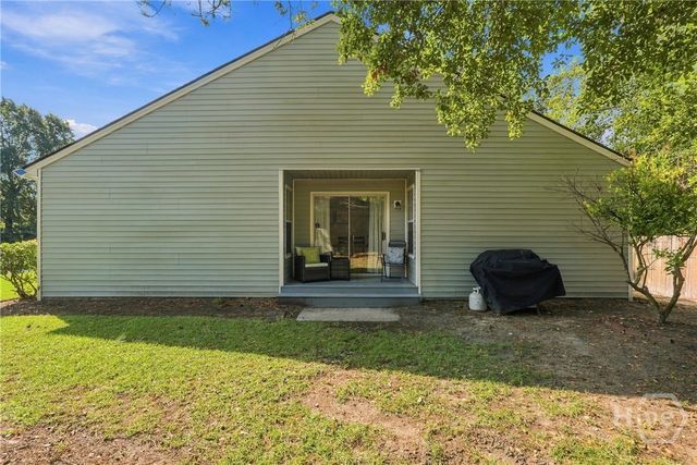 137 Crossover Lane, Savannah, GA 31410