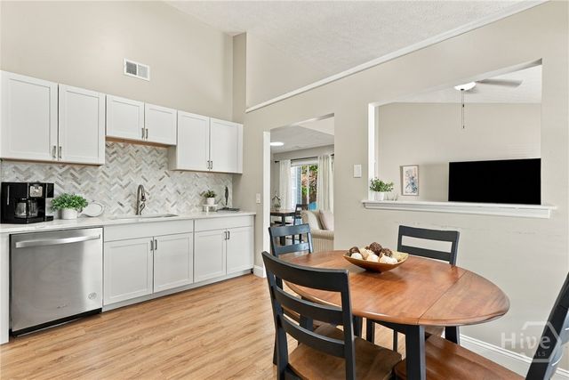 137 Crossover Lane, Savannah, GA 31410