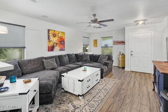 2946 S MANDY Circle, Mesa, AZ 85212