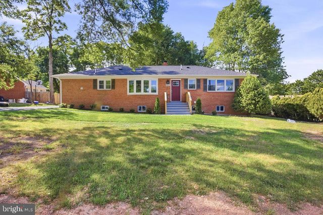 6620 NAPOLI RD, Temple Hills, MD 20748