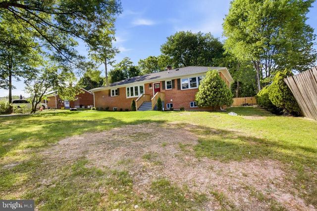 6620 NAPOLI RD, Temple Hills, MD 20748
