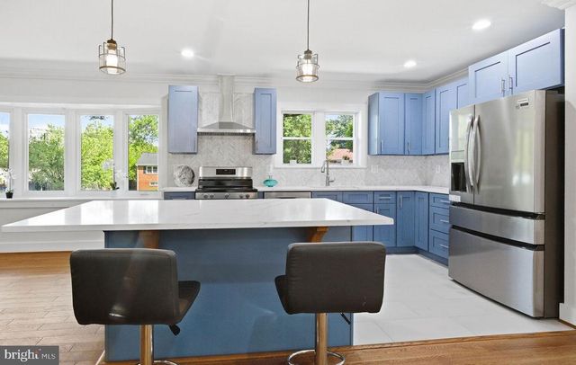 6620 NAPOLI RD, Temple Hills, MD 20748