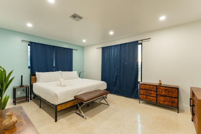 731 SE 5th Avenue, Pompano Beach, FL 33060