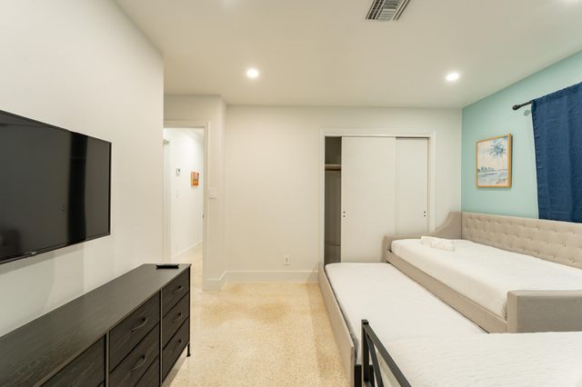 731 SE 5th Avenue, Pompano Beach, FL 33060