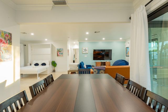 731 SE 5th Avenue, Pompano Beach, FL 33060
