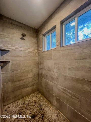 4325 APPLETON Avenue, Jacksonville, FL 32210